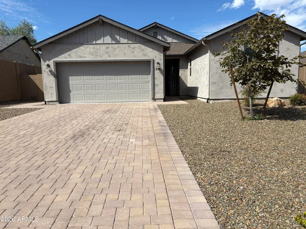 576 Whistle Stop Rd, Clarkdale, AZ 86324