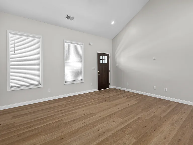 468 Pinehurst Way — Photo 7