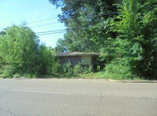 1071 W McDowell Rd, Jackson, MS 39204