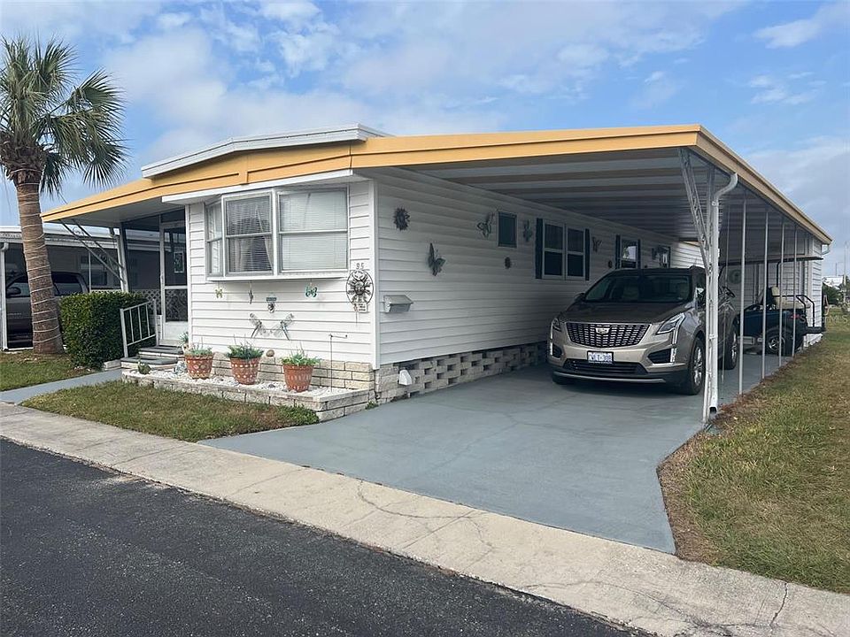 1st image of 95 Pindo Palm St E