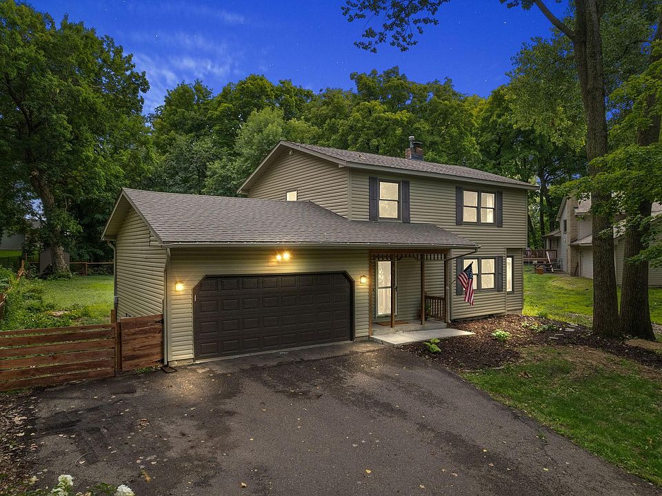 1st image of 7711 N Shore Cir N