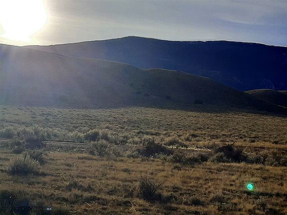 4th image of Deadman Creek Rd
