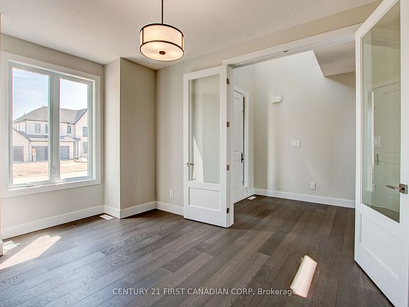 5th image of 100 Aspen Cir
