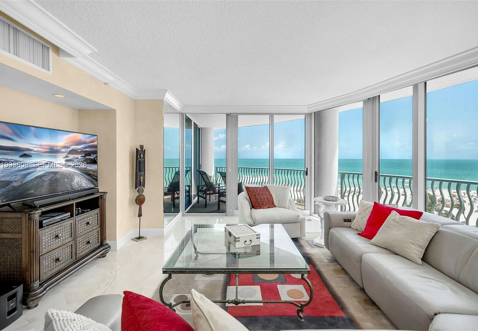 1500 Ocean Drive — Photo 2