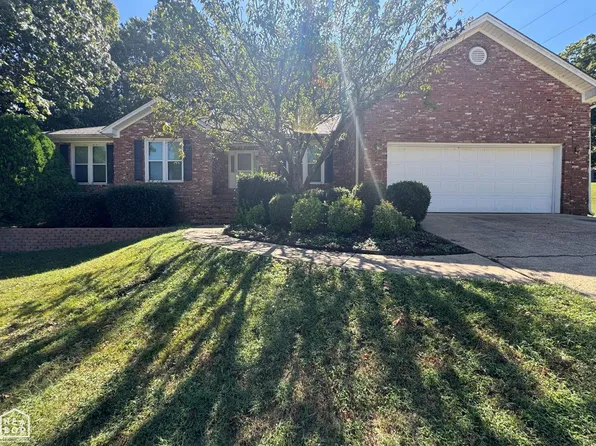1905 Catharine Dr, Jonesboro, AR 72404