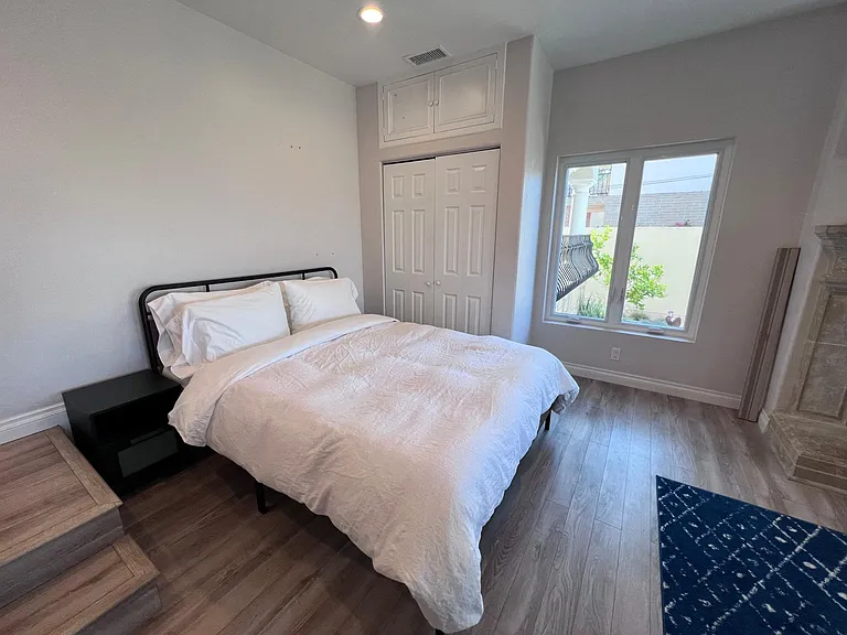 415 Alameda Padre Serra #B — Photo 4