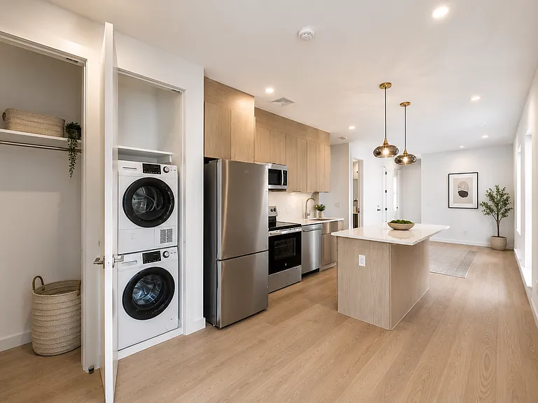 308 W 116th St #4 — Photo 3