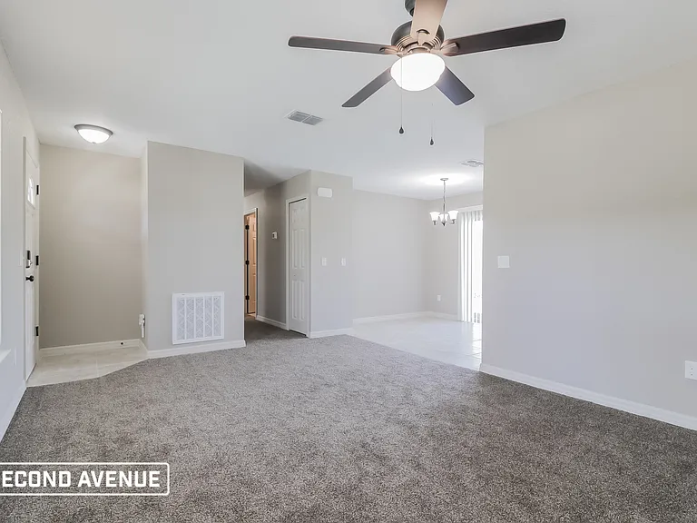 4535 SW 155th Place Rd — Photo 3