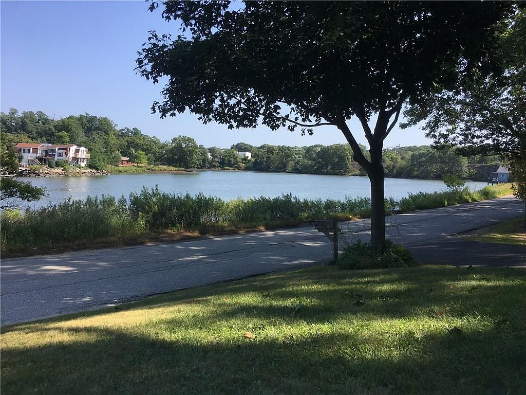 400 Arnolds Neck Dr, Warwick, RI 02886 Zillow