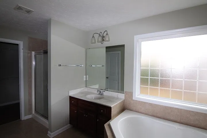 9032 Scottsdale Ct — Photo 13