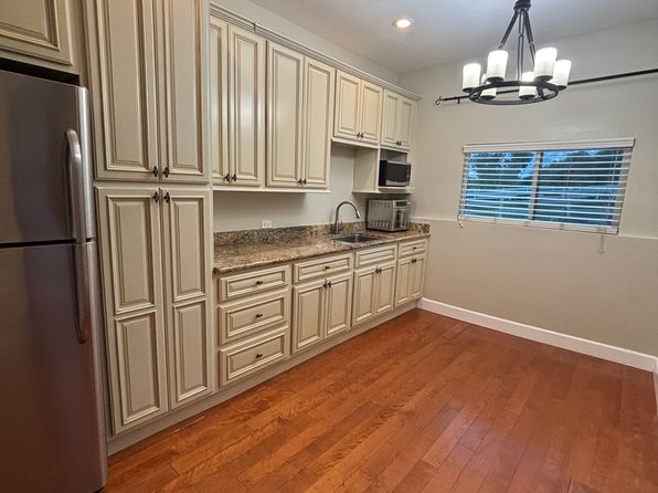 6511 Camino Del Rey