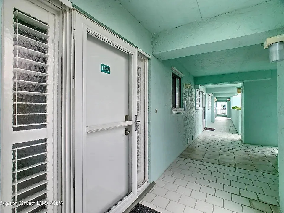 Building Photo - 1700 Commodore Blvd #1403