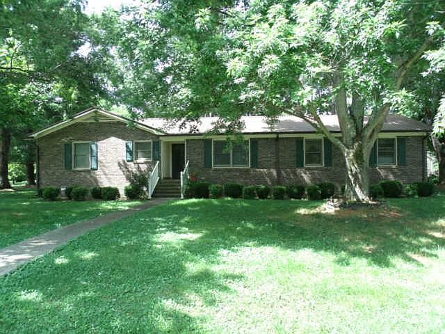 1st image of 105 Lisa Cir