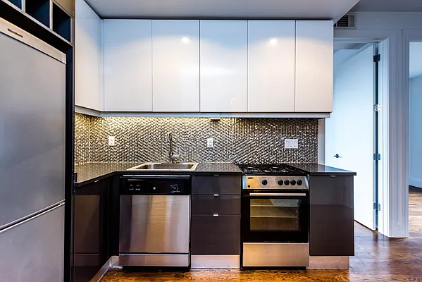 Rented by Nooklyn NYC LLC | media 2