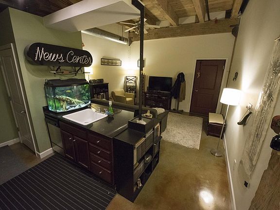 4th image of 815 Porter St APT 104