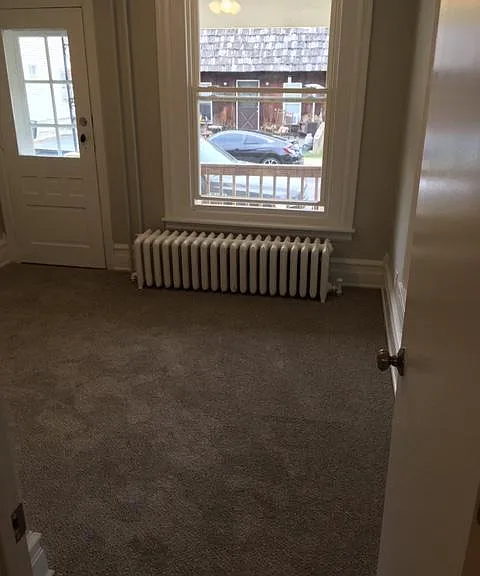 228 Adrain St — Photo 8