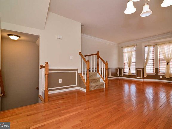 2nd image of 43451 Blair Park Sq