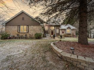 4928 Nature View Ct, Howell, MI 48843