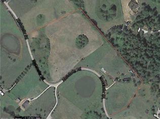 180 Kirchdorfer Ln, Brandenburg, KY 40108