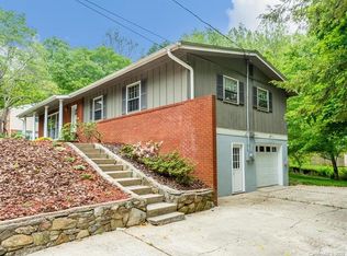 3 Mountainbrook Rd, Asheville, NC 28805