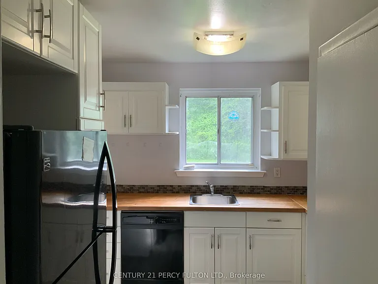 22 Mill St #MAIN — Photo 6