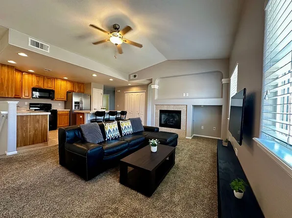 2215 Calais Dr #7G, Longmont, CO 80504