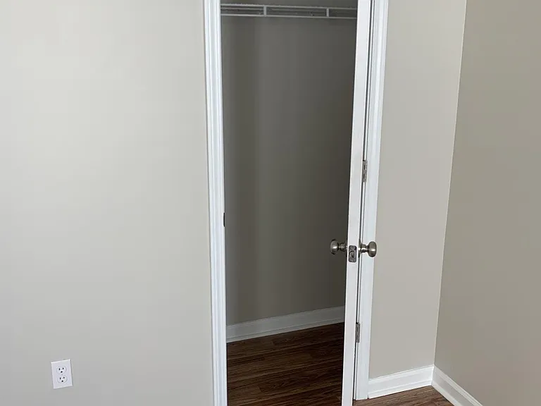 117 Ashby Cross Ct — Photo 19