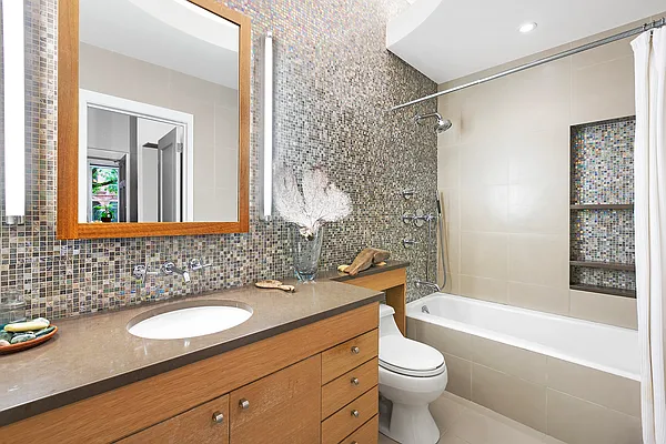 Sold by Compass | media 17