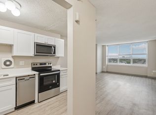 8975 W Golf Rd #1B-1BA-684SQFT, Niles, IL 60714