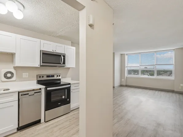 Legacy Crossings Apartment Living