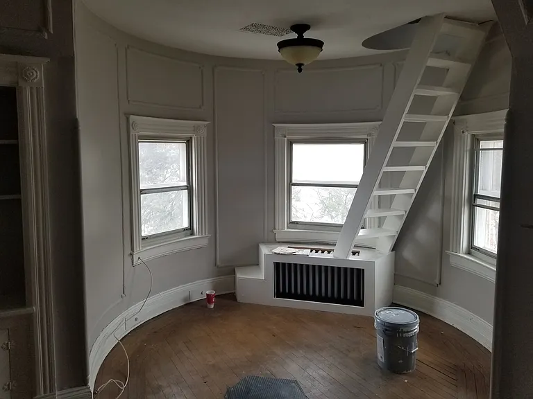 1113 Union St #8 — Photo 2