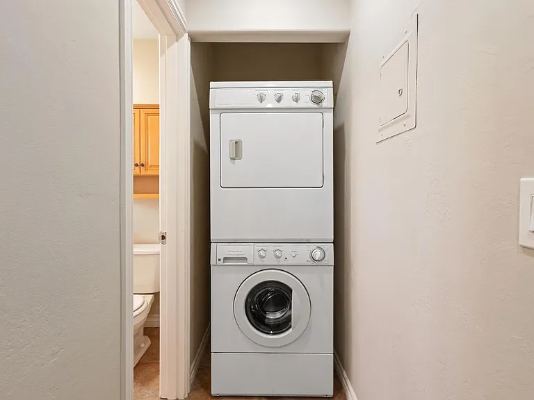 2904 Adams Ave — Photo 18