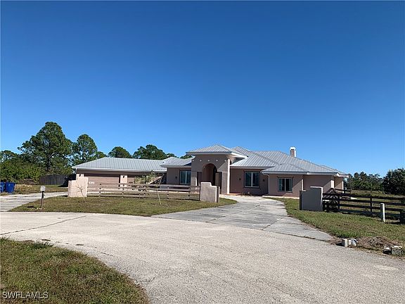 2nd image of 18660 River Estates Ln