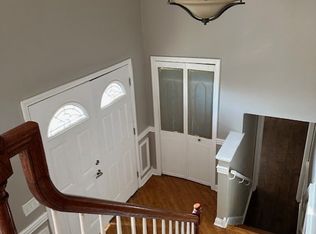 513 Candlelight Ln, Louisville, KY 40214