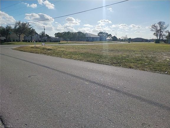 2nd image of 1225 NE 8th TER