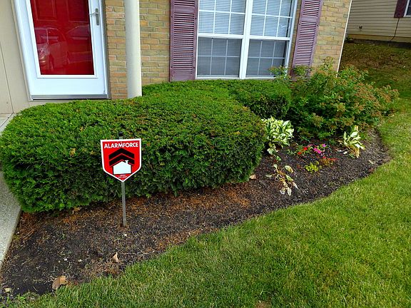 2nd image of 5074 Dalmeny Ct