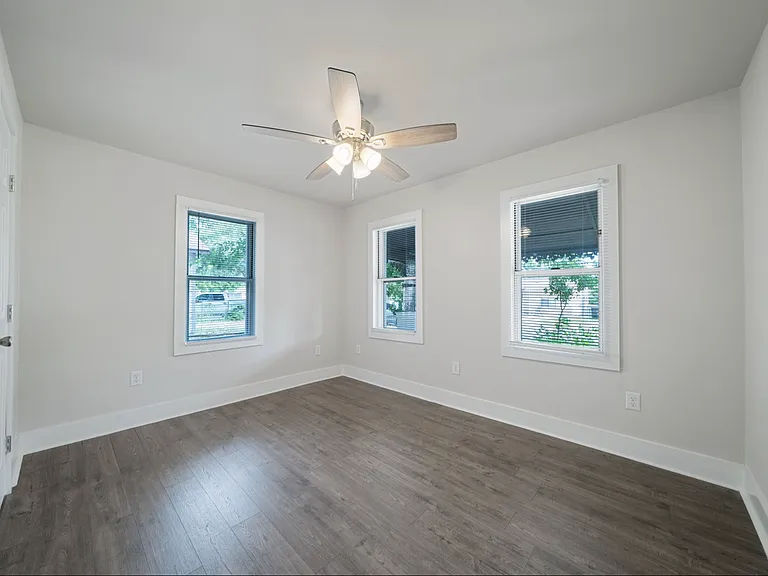 1627 W Mariposa Dr — Photo 3