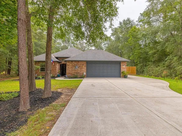 2730 Centurian Cir, New Caney, TX 77357