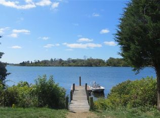 70 Chappell Rd, South Kingstown, RI 02879