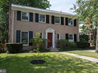 5302 Sherrill Ave, Chevy Chase, MD 20815