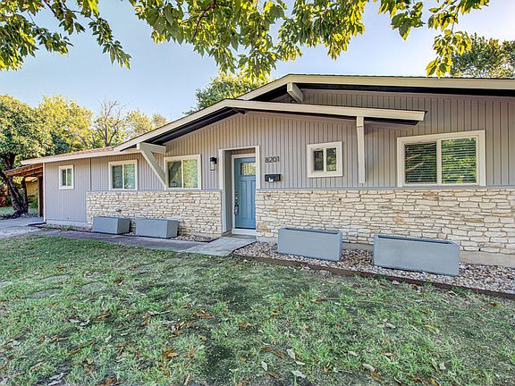 2nd image of 8201 Parkdale Cv