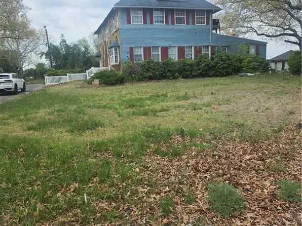 729 Pleasant Mills Rd, Hammonton, NJ 08037