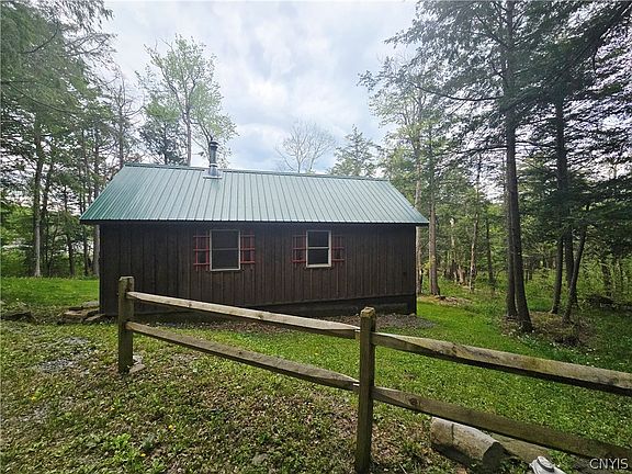 5th image of 2996 W Lake Rd #32