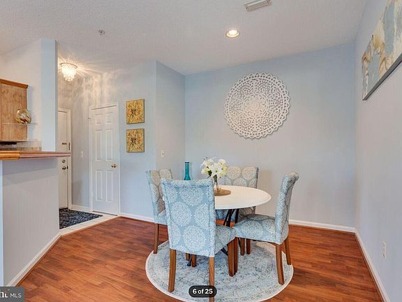 3rd image of 8321 Heritage Crossing Ct #32