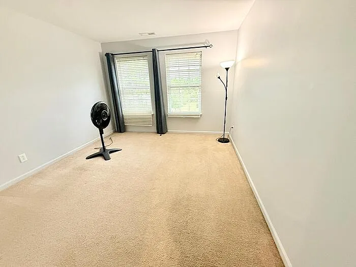 13141 Wilburn Park Ln — Photo 12