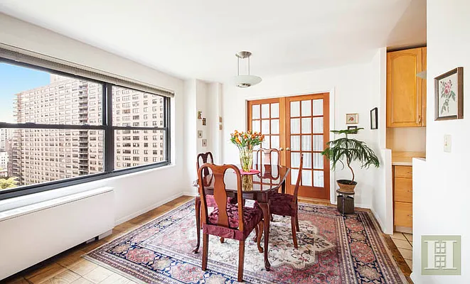 Sold by Halstead Real Estate | media 18