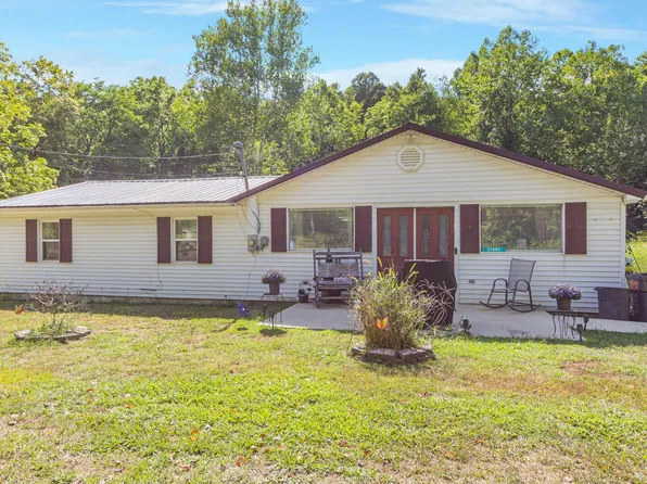 21401 State Route 327, Laurelville, OH 43135