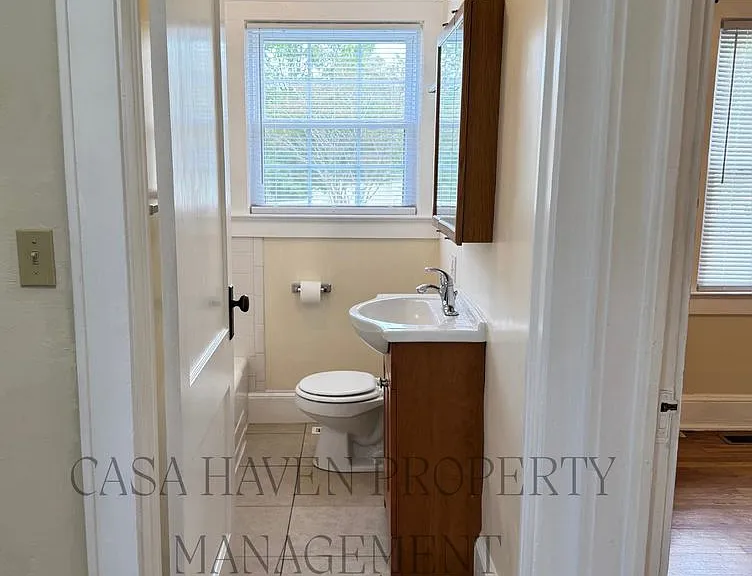 302 W Pine St #2 — Photo 7