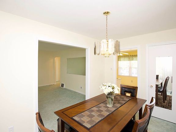 4th image of 475 Marechal Ln