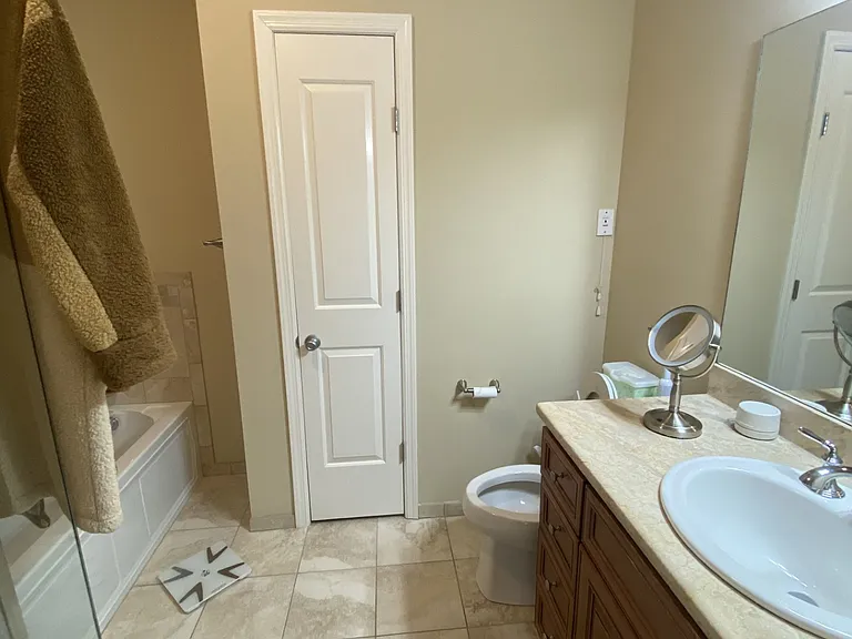 100 Schmeelk Pl — Photo 21